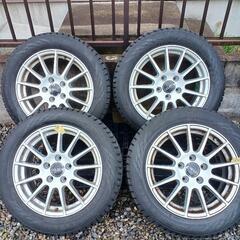 スタッドレスタイヤ　ノキアン　205/55R 15