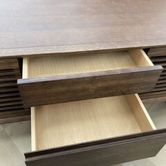 テレビボード　Karimoku　QU5068　ﾓｶﾌﾞﾗｳﾝ