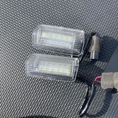 トヨタ汎用 LEDカーテシランプ