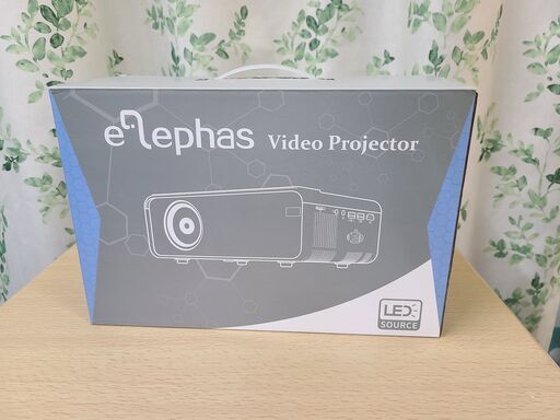 ELEPHAS プロジェクター　三脚付き　Video Projector　箱あり