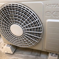 日立エアコン10畳用、2017年製造(中古、美品)、先着順