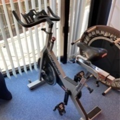 STAR TRACのスピンバイク