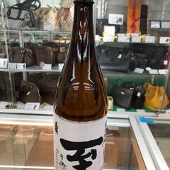 【★日本酒大量入荷～★】 純米酒「至」1800ml【リサイクルモ...
