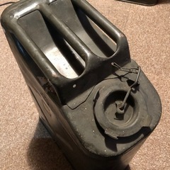 アメリカ軍　米軍ガソリン携行缶　ジェリ缶　