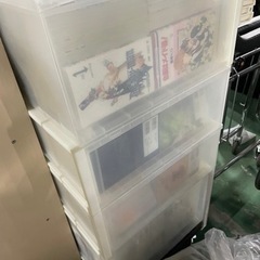 大量のマンガ！+プラモデルなど😩まとめて持って帰ってください！