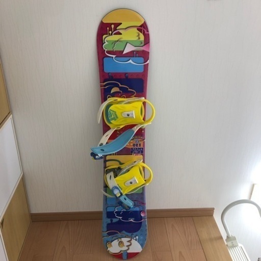 IGNIO 120 スノーボード　板　キッズボード IGNIO 120 スノーボード 板 キッズボード