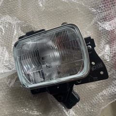 新品未使用 日野 レンジャー ヘッドライト
