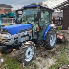 トラクター　AT50 50馬力