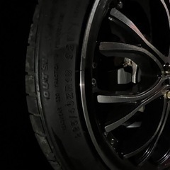 ロクサーニex18インチタイヤバリ溝あり！！