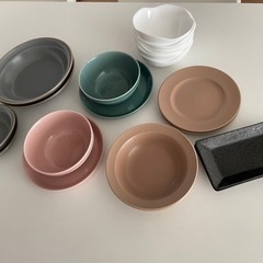 【※美品・無料】おしゃれ食器19点セット