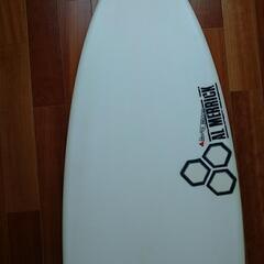 アルメリック　ブラック・アンド・ホワイト　5.11