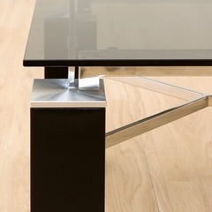 ニトリガラステーブル