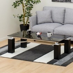 ニトリガラステーブル