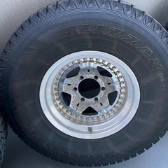 285/75R16 スタッドレス　ブリヂストン　78プラド　ランドクルーザー