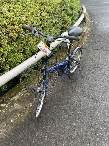 リサイクルショップどりーむ鹿大前店　No５６８　エコNo１５３１３H　自転車　折り畳み自転車　青　20インチ　ギア切替付き♪　折り畳み可能♪