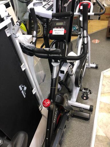感謝セール)ランニングマシン・HEKAエクササイズバイクセット | w2 ...