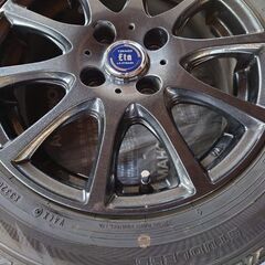 ダンロップ　DUNLOP スタッドレスタイヤ4本　165/65R14