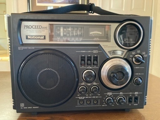 【購入者決定しました】【希少品】レトロなアナログBCLラジオ National RF-2600