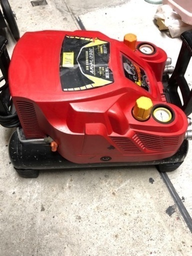 MAX AK-HL1230E コンプレッサーです