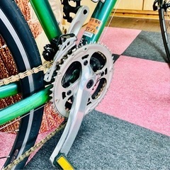 [受付終了]しました 豪華 なスポーツ走行に GIANT ESCAPE (700x28C)