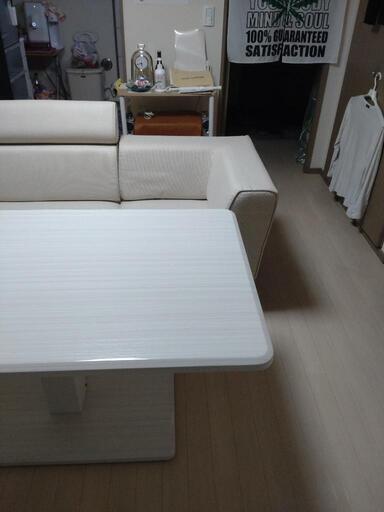 ダイニングテーブル\u0026ソファー