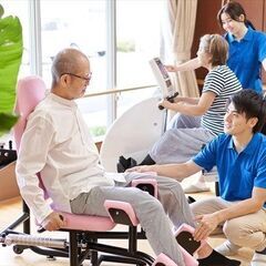 静岡市駿河区丸子　リハビリデイサービスにて機能訓練指導員募集　正社員　介護職の求人の画像