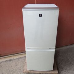 【動作確認済】2ドア冷凍冷蔵庫　2012年製　137L　シャープ...