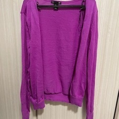 H&M紫カーディガン