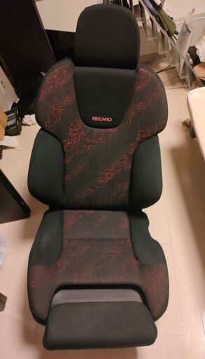 EC5Wレグナム スーパーVR-4 純正レカロシート　中古品