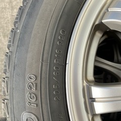 205-60-16 スタッドレス　タイヤ付きホイール　114.3 