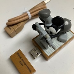 ★ミッキー USB★接続ケーブル(未使用)付き★