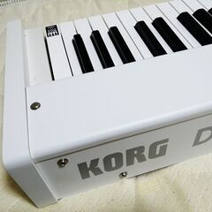 KORG 電子ピアノ D1ホワイト美品 ※ヤマト便にて発送