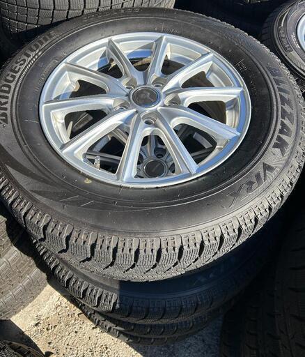 ショップ ⛄215/65R16❄️BLIZZAK！BRIDGESTONE製アルミホイール付 
