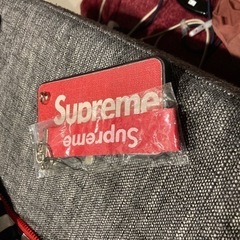 Supreme 携帯カバー