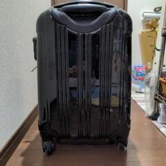 スーツケース（小さめ）
