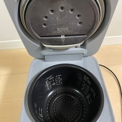 【保証付き】日立　ふっくら御膳　5.5合　RZ-V100DM 