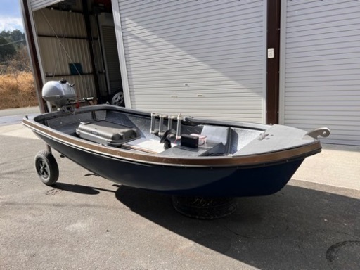 値下げ！2馬力ボート ホンダエンジン ガーミン魚探 合計230000円 