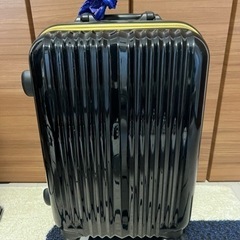 キャーリーケース　スーツケース　20インチ　美品　ブラック
