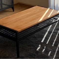 ローテーブル　IKEA 机　黒　木目
