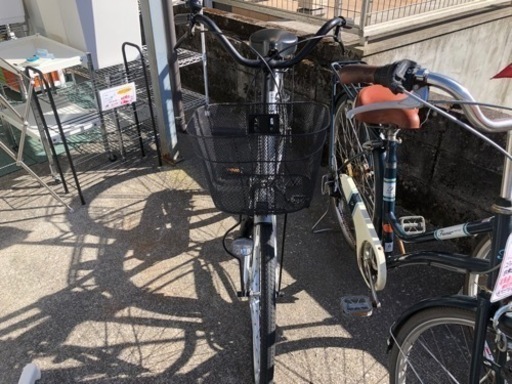 【リサイクルサービス八光　田上店】シルバー＆ブラック　26インチ自転車 リサイクルサービス八光 田上店】シルバー＆ブラック 26インチ自転車