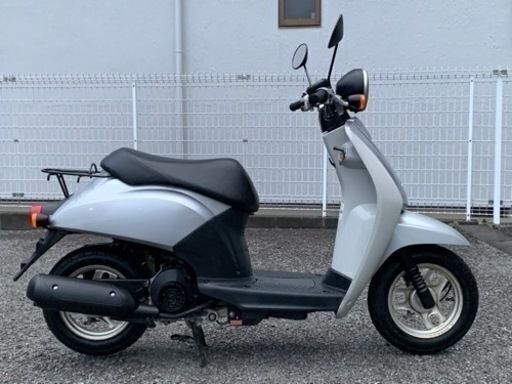 実走行1600キロ！2年10ヶ月自賠責付！美中古車！トゥデイ 原付 ホンダ