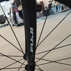 FUJI　ROUBAIX　AURAフラットバーロード