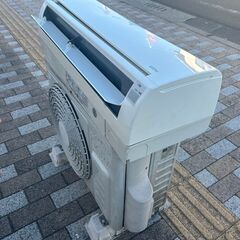 決まりました?◇日立 ルームエアコン 8畳程度 2016年製 ?RAS-AJ25F 