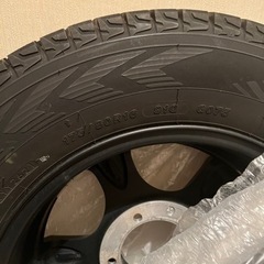 スタッドレスタイヤ 