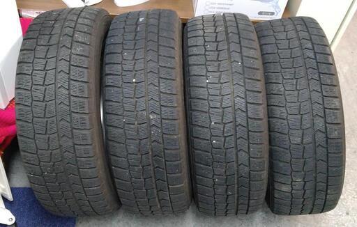 ダンロップ　スタッドレスタイヤ　WINTERMAXX   215/55R17   4本セット　本体のみ　2019年製