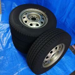 【終了・ありがとうございました】185 R 14 ・中古スタッド...