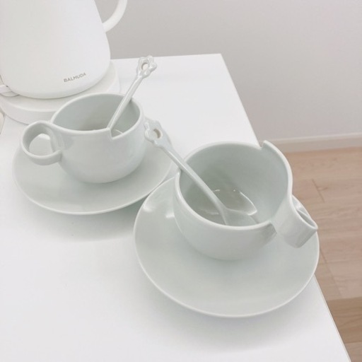 信頼】 新品 完売品 白潟八洲彦 2客 マドラー カップ&ソーサー 八瑞窯