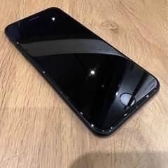 iPhone第2世代 (SE2) ブラック 128 GB SIMフリー