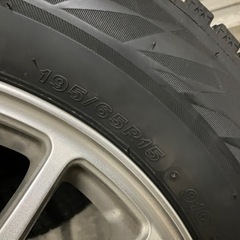 195/65R15 ブリジストン VRX2 ヴォクシー  ノア