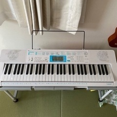 決まりました　キーボード　CASIO LK128 